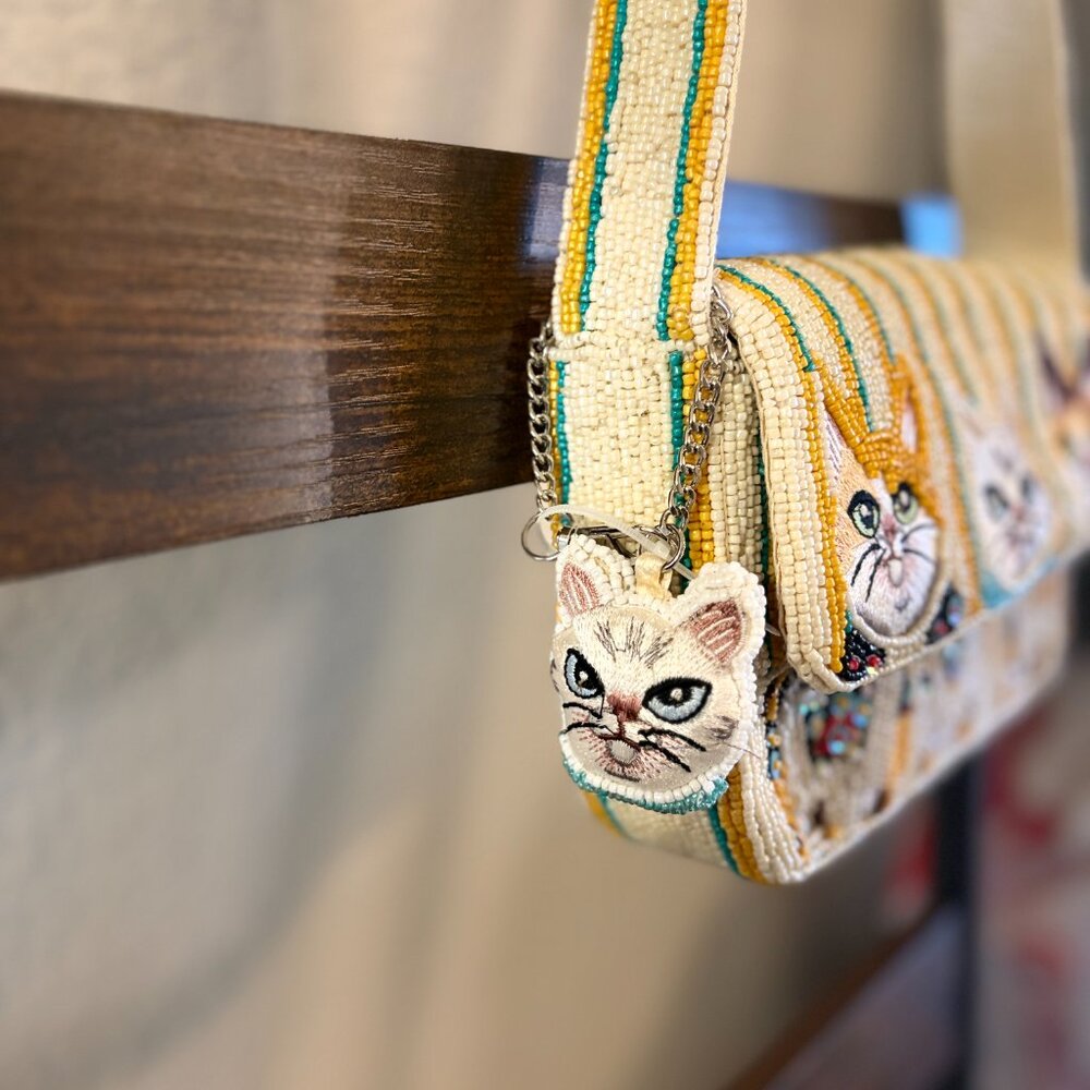 Beaded Cat Shoulder Bag in Cream and Multicolor - Picture 3 of 8